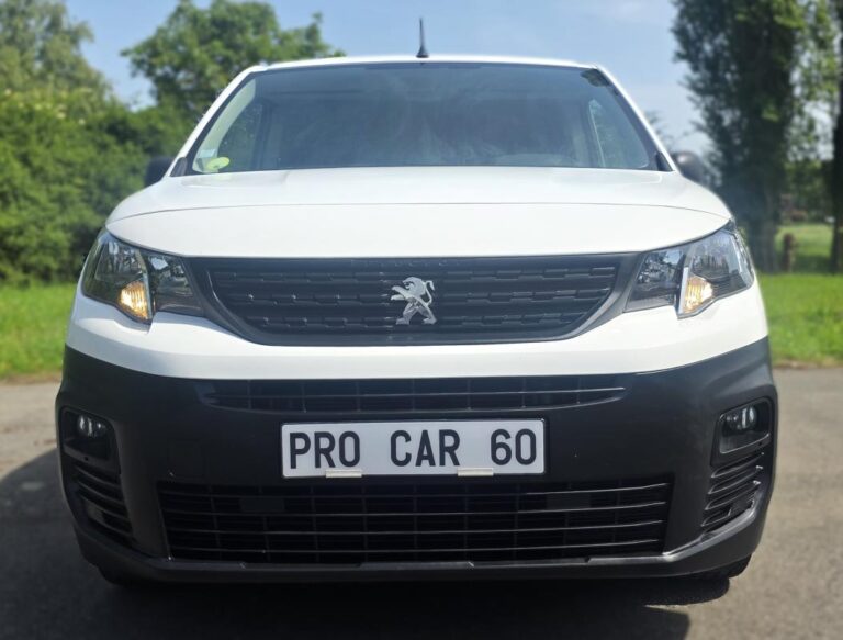 Peugeot Partner 2° Main 1.5 b HDI 100cv 3 places Grip Entretien à jour - Image 07 (July 7, 2026)