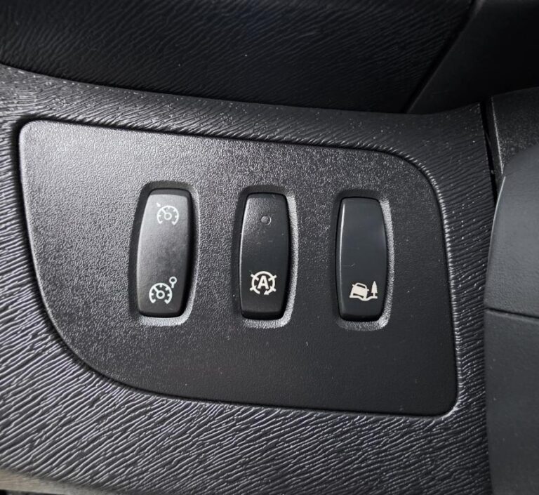 Renault Kangoo 1° Main 1.5 DCI Extra R-link Distribution faite tél/Clim/Radar - Image 13 (July 7, 2026)