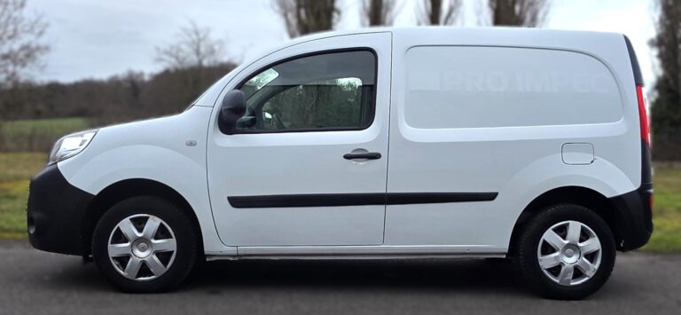 Renault Kangoo 1° Main 1.5 DCI Extra R-link Distribution faite tél/Clim/Radar - Image 02 (July 7, 2026)