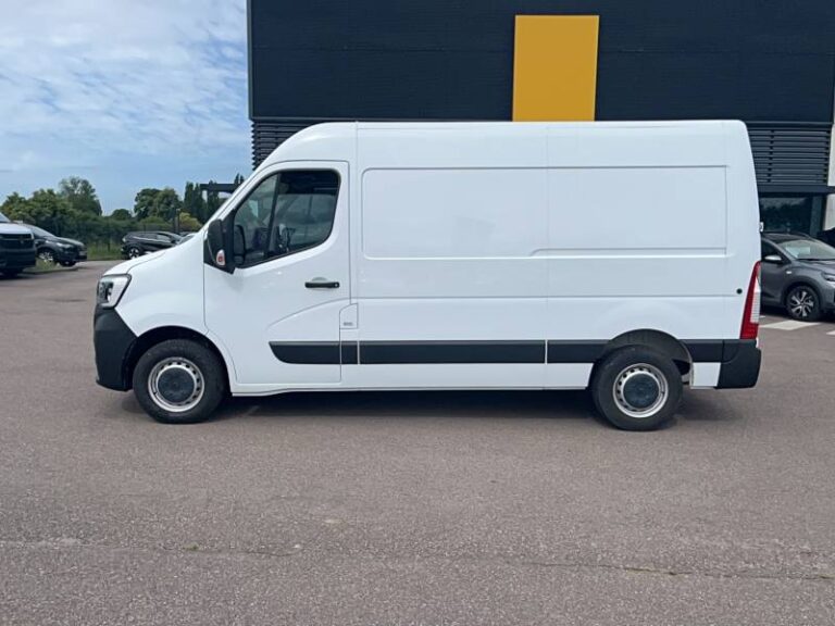 Renault Master FOURGON FGN TRAC F3500 BLUE DCI 135 CONFORT - Image 02 (July 7, 2026)