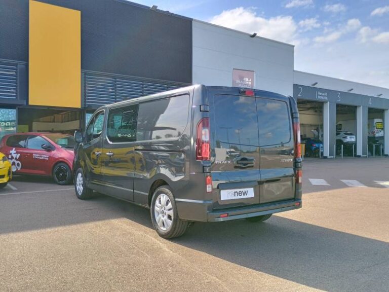 Renault Trafic CA 3T BLUE DCI 170 AUTO EXTRA - Image 03 (July 7, 2026)