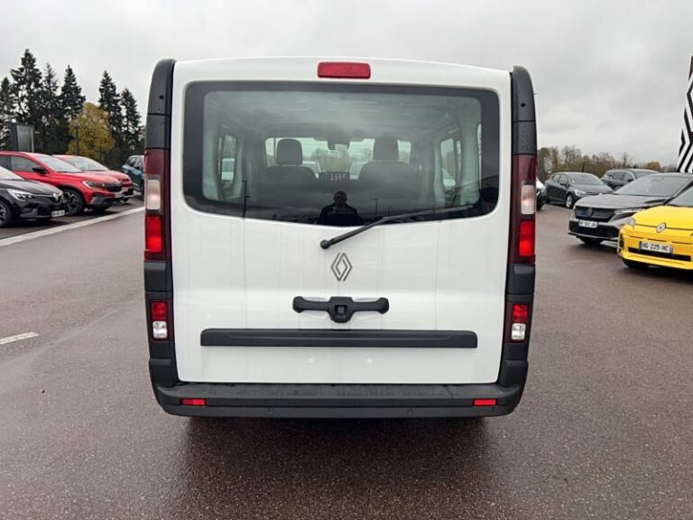 Renault Trafic FGN 2T8 BLUE DCI 150 EDC GSR2 ADVANCE - Image 04 (July 7, 2026)