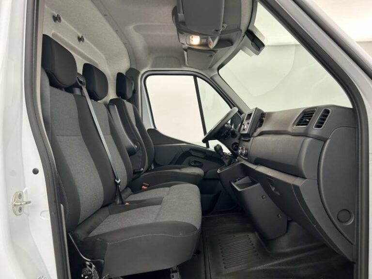 Renault Master FOURGON FGN TRAC F3500 BLUE DCI 135 CONFORT - Image 14 (July 7, 2026)
