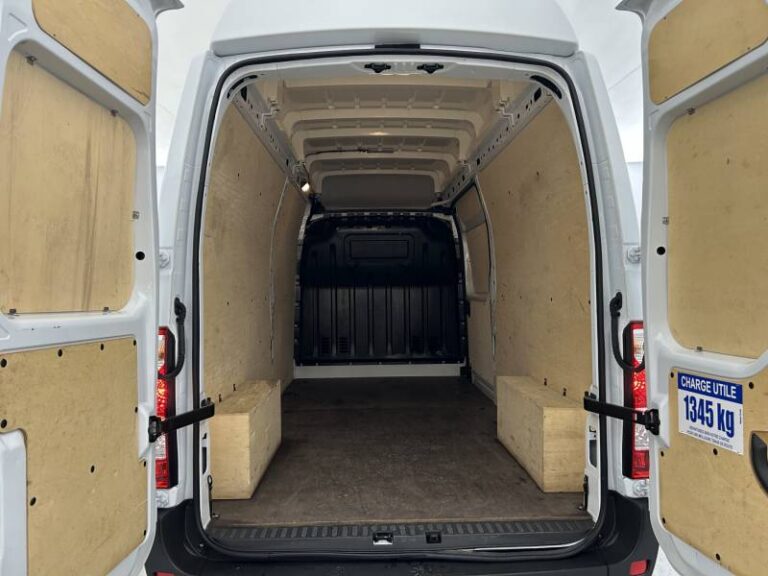 Renault Master FOURGON FGN TRAC F3500 BLUE DCI 135 CONFORT - Image 18 (July 7, 2026)