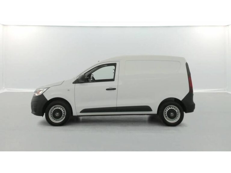 Renault Express (30) VAN BLUE DCI 75 – 22 CONFORT - Image 02 (July 7, 2026)