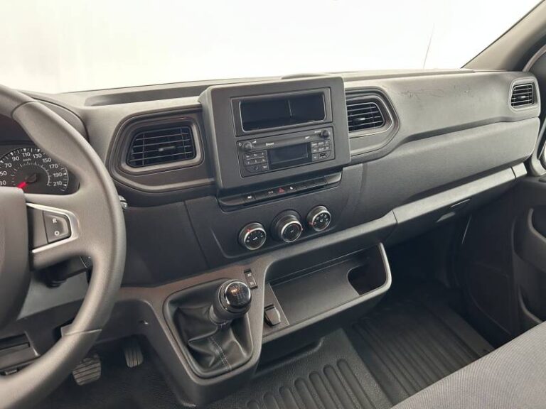 Renault Master FOURGON FGN TRAC F3500 BLUE DCI 135 CONFORT - Image 12 (July 7, 2026)