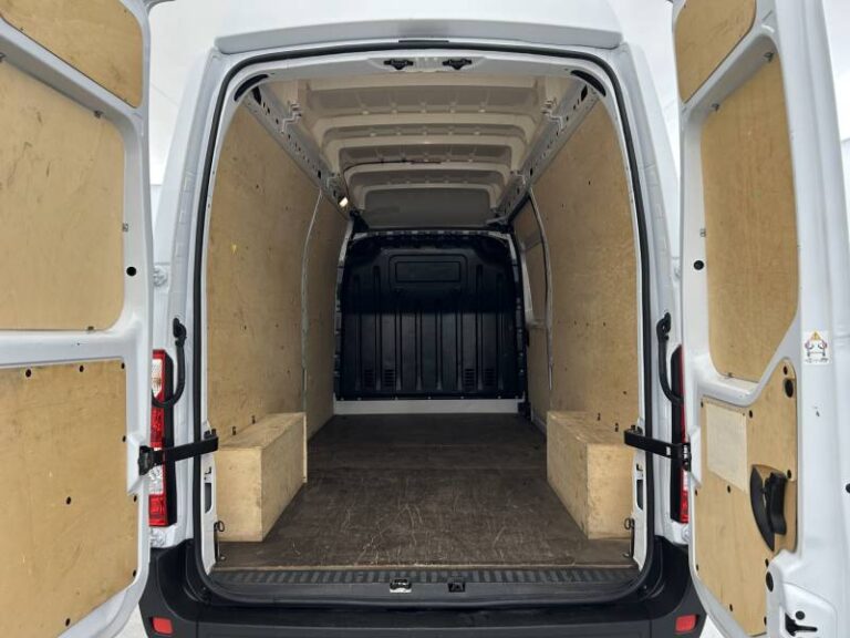 Renault Master FOURGON FGN TRAC F3500 BLUE DCI 135 CONFORT - Image 18 (July 7, 2026)
