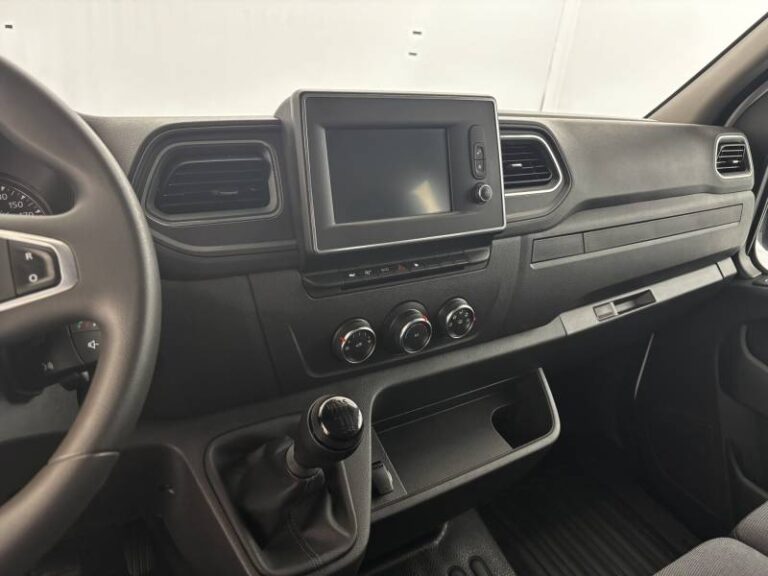 Renault Master FOURGON CA TRAC F3500 BLUE DCI 150 GRAND CONFORT - Image 12 (July 7, 2026)