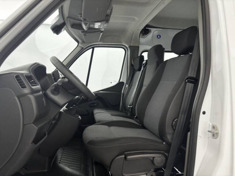 Renault Master FOURGON CA TRAC F3500 BLUE DCI 150 GRAND CONFORT - Image 09 (July 7, 2026)