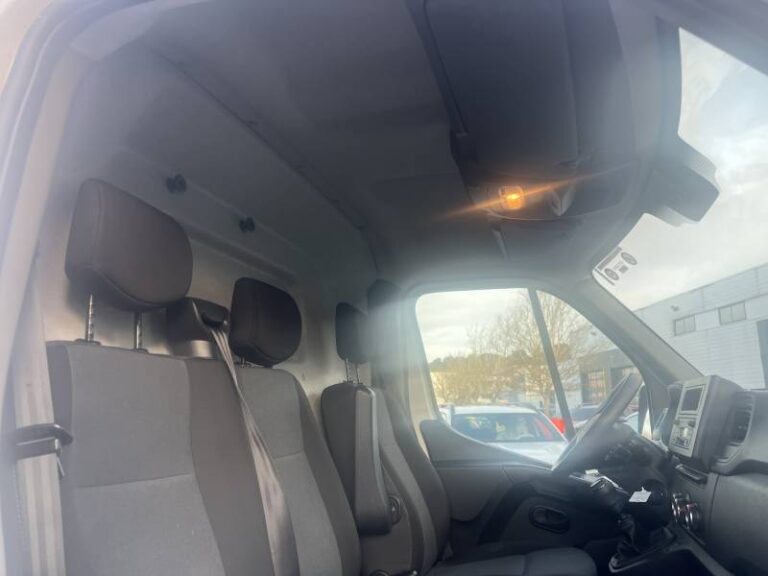 Renault Master FOURGON FGN TRAC F3500 BLUE DCI 135 CONFORT - Image 16 (July 7, 2026)