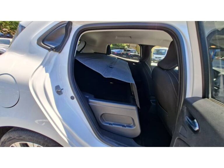 Renault Clio SOCIETE BLUE DCI 100 EVOLUTION REVERSIBLE - Image 15 (July 7, 2026)