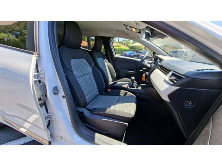 Renault Clio SOCIETE BLUE DCI 100 EVOLUTION REVERSIBLE - Image 16 (July 7, 2026)