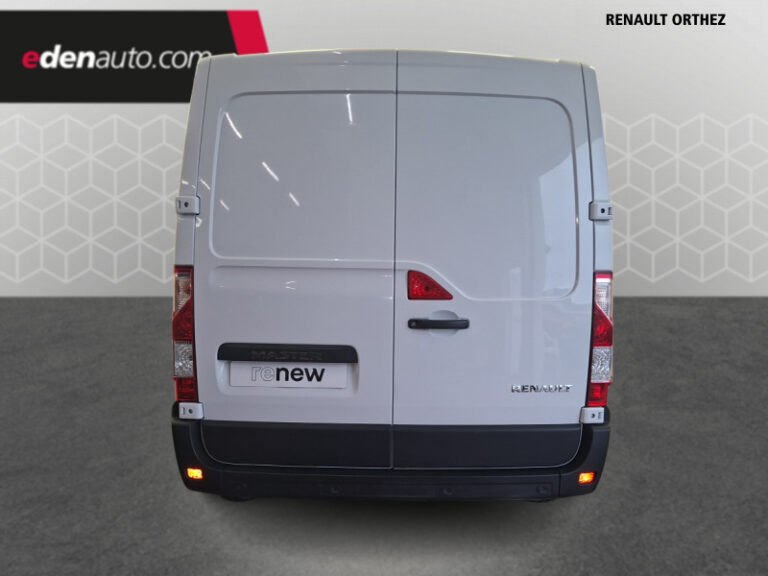 Renault Master FOURGON FGN TRAC F2800 BLUE DCI 135 GRAND CONFORT - Image 04 (July 7, 2026)
