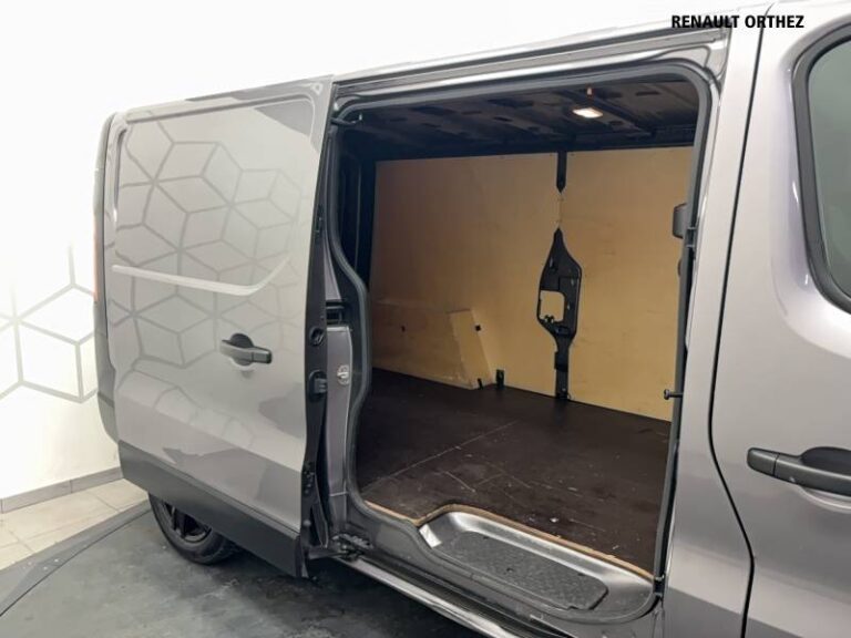 Renault Trafic FGN 1200 KG DCI 170 ENERGY EDC GRAND CONFORT - Image 14 (July 7, 2026)