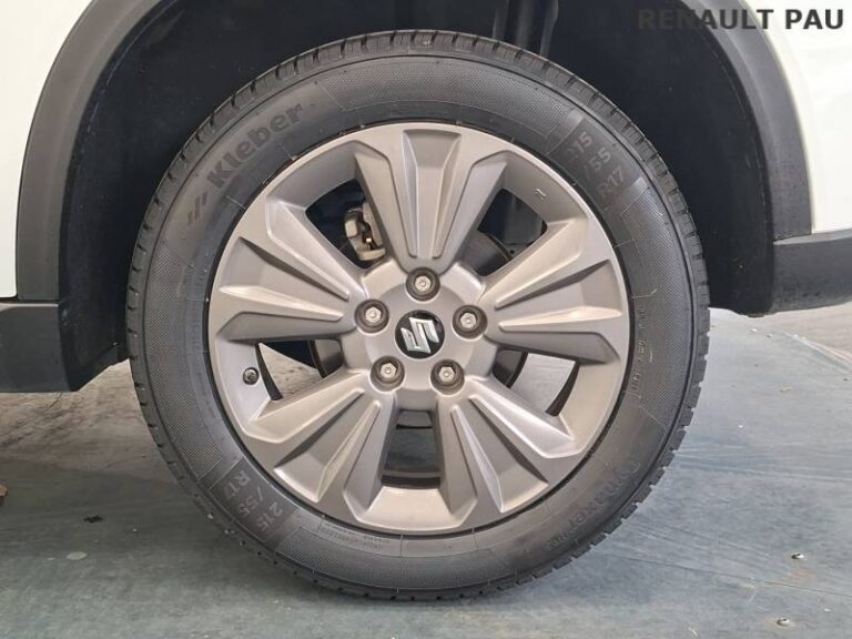 Suzuki Vitara 1.0 Boosterjet Style - Image 10 (July 7, 2026)
