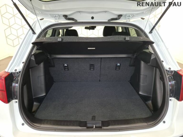 Suzuki Vitara 1.0 Boosterjet Style - Image 16 (July 7, 2026)