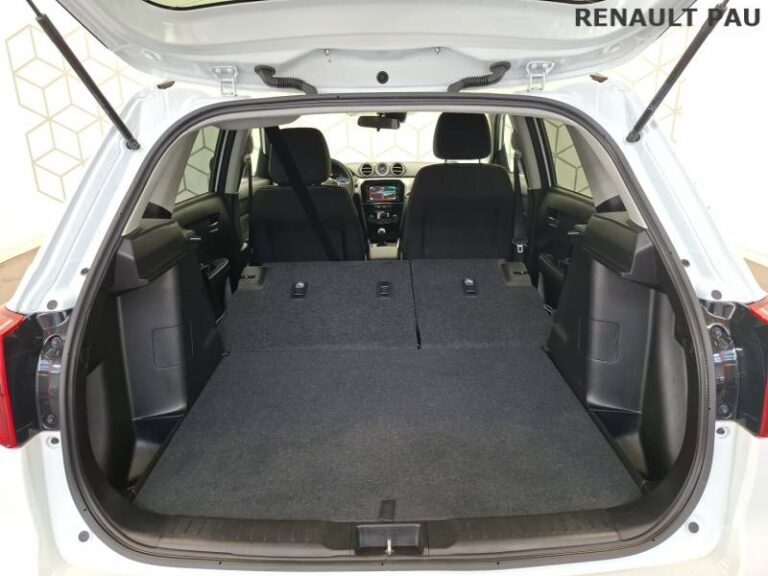 Suzuki Vitara 1.0 Boosterjet Style - Image 17 (July 7, 2026)