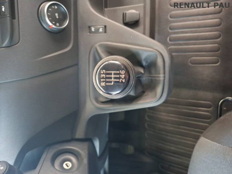 Renault Master FOURGON CC PROP RJ3500 L2 PAFC BLUE DCI 130 EURO VI CONFORT - Image 18 (July 7, 2026)