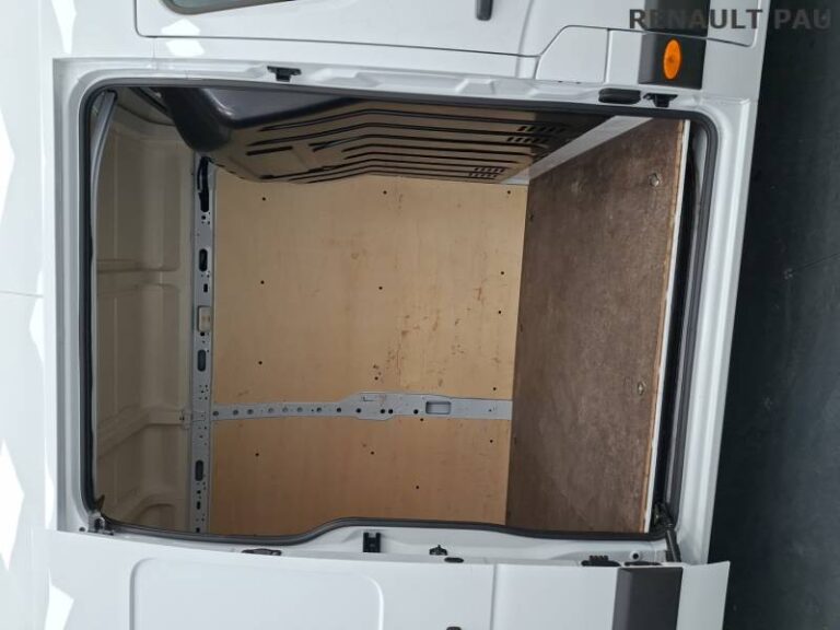 Renault Master FOURGON FGN TRAC F3500 BLUE DCI 135 CONFORT - Image 13 (July 7, 2026)