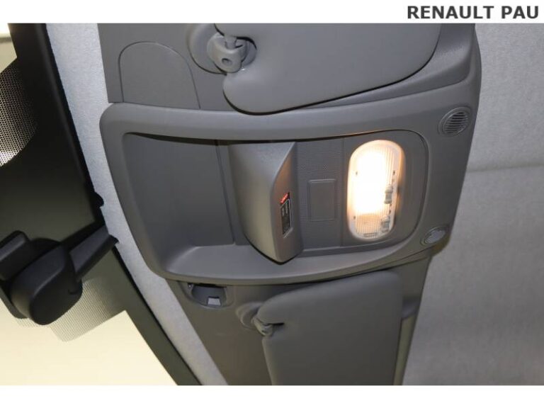Renault Master FOURGON FGN TRAC F3500 BLUE DCI 135 CONFORT - Image 06 (July 7, 2026)