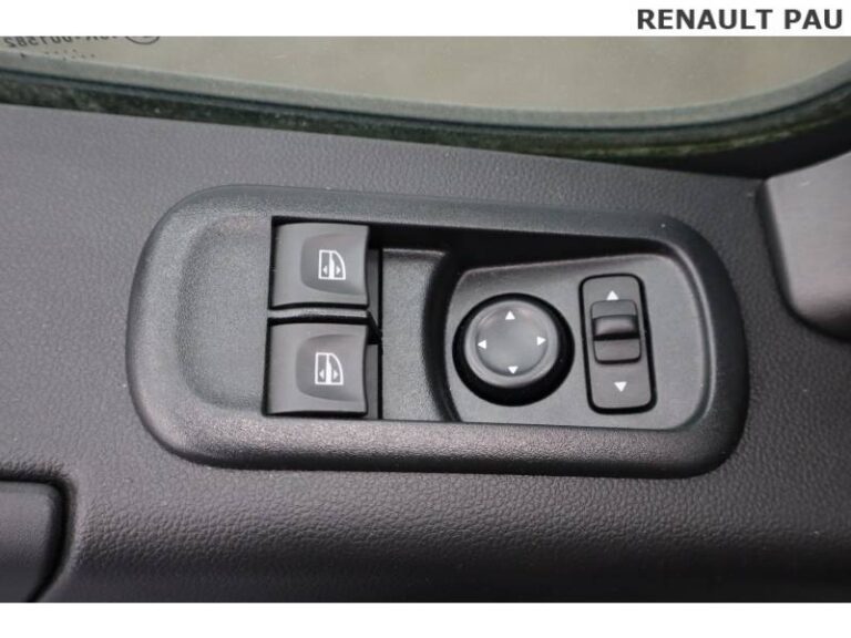 Renault Master FOURGON FGN TRAC F3500 BLUE DCI 135 CONFORT - Image 15 (July 7, 2026)