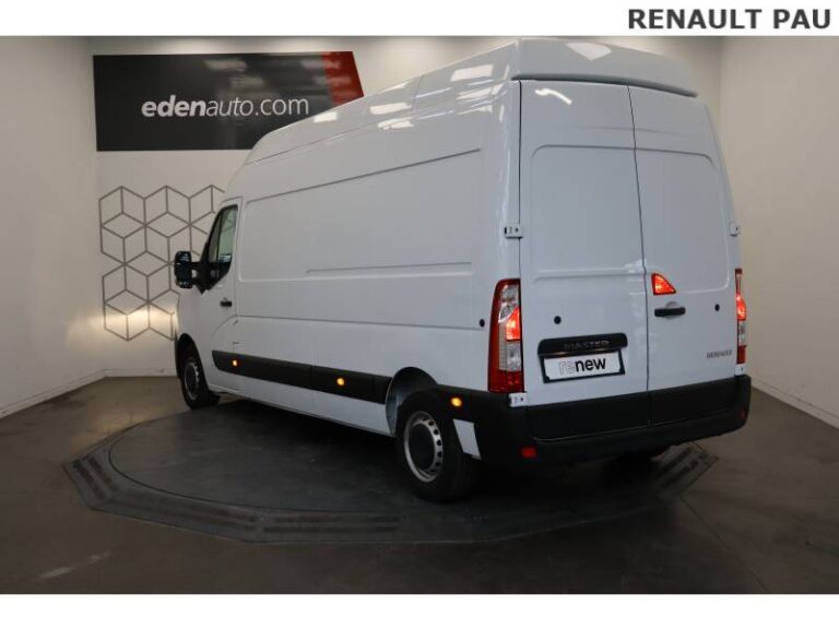 Renault Master FOURGON FGN TRAC F3500 BLUE DCI 135 CONFORT - Image 03 (July 7, 2026)