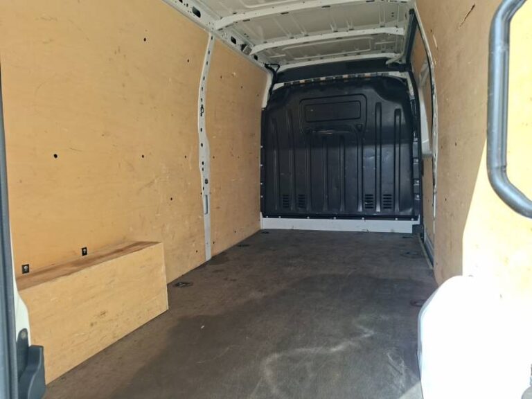 Renault Master FOURGON FGN TRAC F3500 BLUE DCI 135 CONFORT - Image 17 (July 7, 2026)