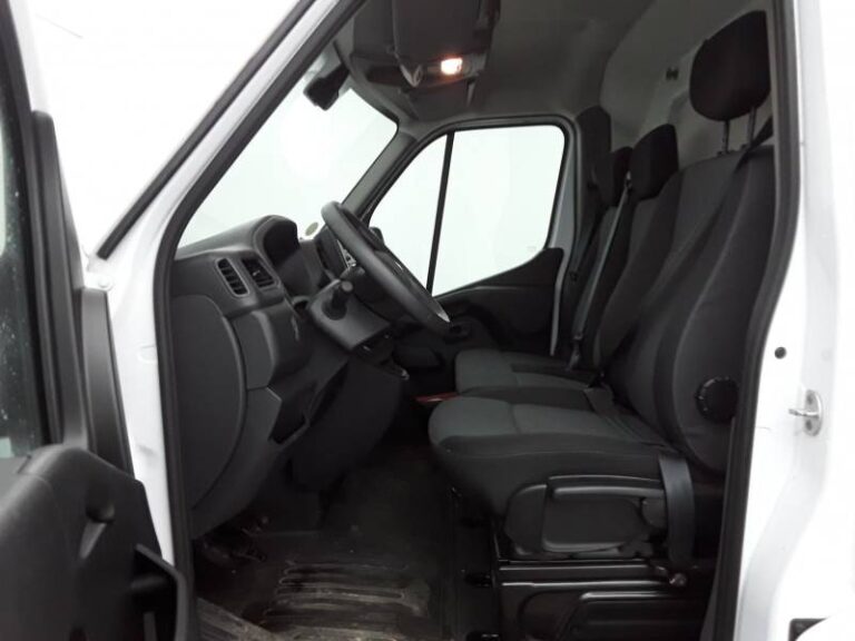 Renault Master FOURGON FGN TRAC F3500 BLUE DCI 135 CONFORT - Image 10 (July 7, 2026)