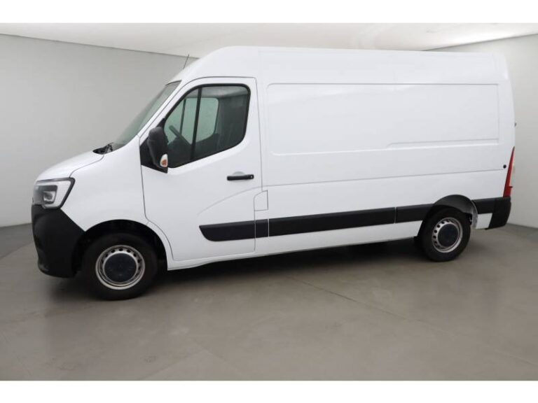 Renault Master FOURGON FGN TRAC F3500 BLUE DCI 135 CONFORT - Image 02 (July 7, 2026)