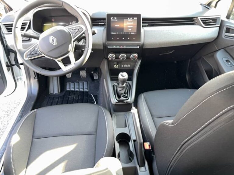 Renault Clio SOCIETE TCE 90 ch GSR2 5 PLACES EVOLUTION - Image 11 (July 7, 2026)