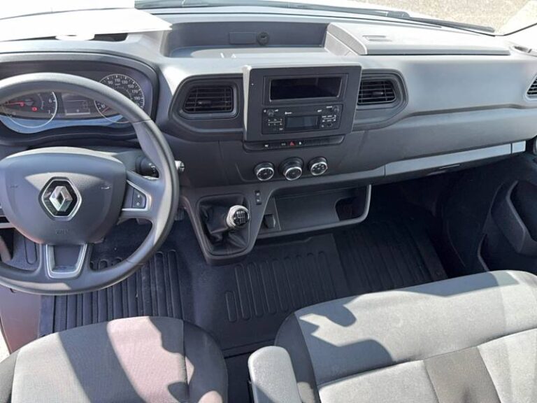 Renault Master FOURGON FGN TRAC F3500 BLUE DCI 135 CONFORT - Image 11 (July 7, 2026)