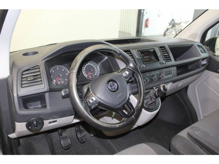 Volkswagen Transporter FOURGON FGN TOLE 2.0 TDI 150 BUSINESS LINE - Image 11 (July 7, 2026)