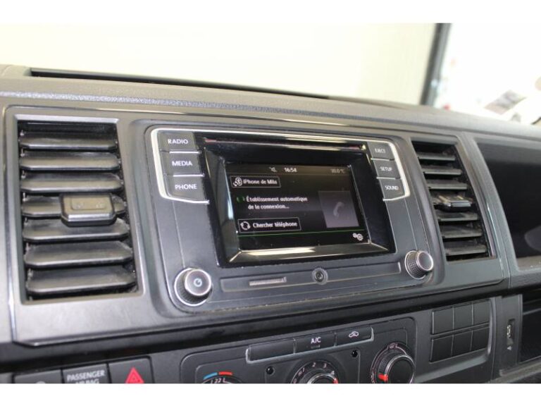 Volkswagen Transporter FOURGON FGN TOLE 2.0 TDI 150 BUSINESS LINE - Image 16 (July 7, 2026)