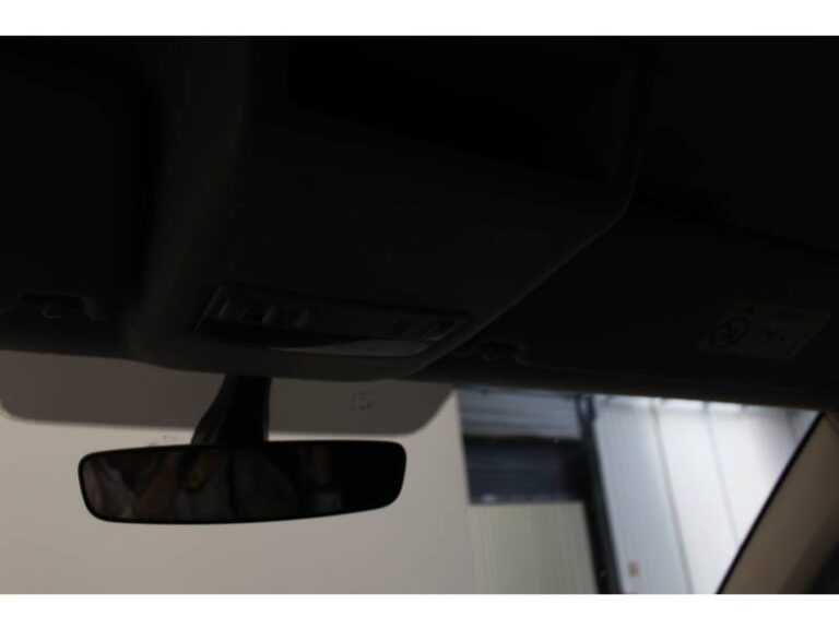 Volkswagen Transporter FOURGON FGN TOLE 2.0 TDI 150 BUSINESS LINE - Image 19 (July 7, 2026)