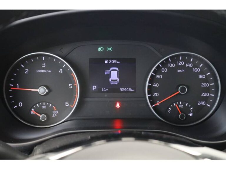 Kia Sportage 1.6 CRDi 136ch MHEV DCT7 4×2 Design - Image 18 (July 7, 2026)