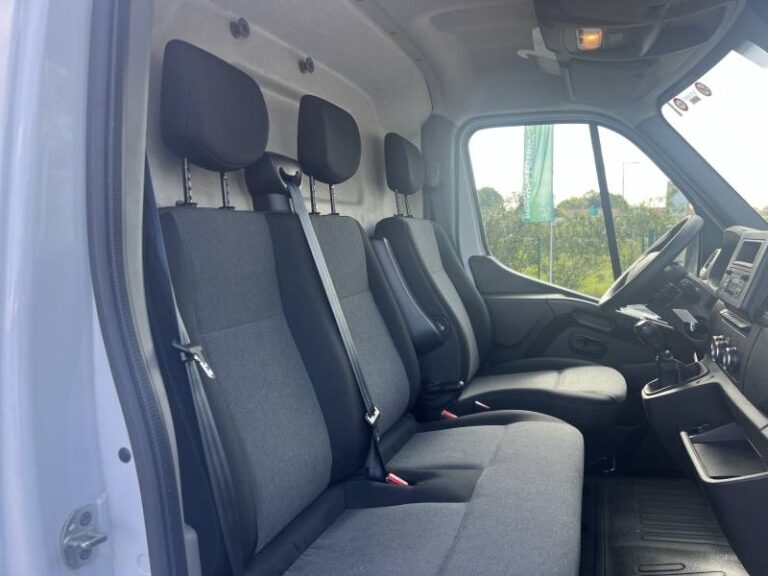 Renault Master FOURGON FGN TRAC F3500 BLUE DCI 135 CONFORT - Image 20 (July 7, 2026)