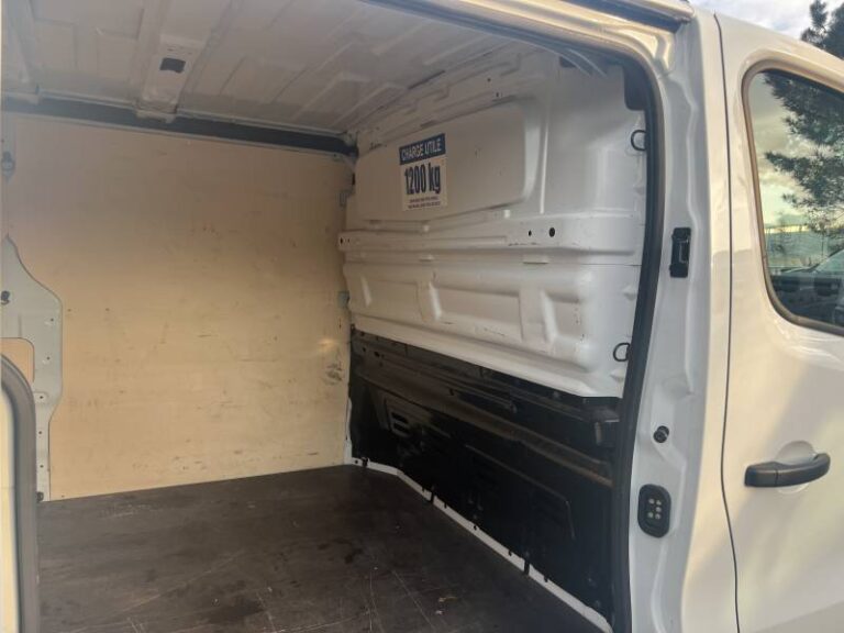 Renault Trafic FGN 3000 KG BLUE DCI 130 CONFORT - Image 17 (July 7, 2026)