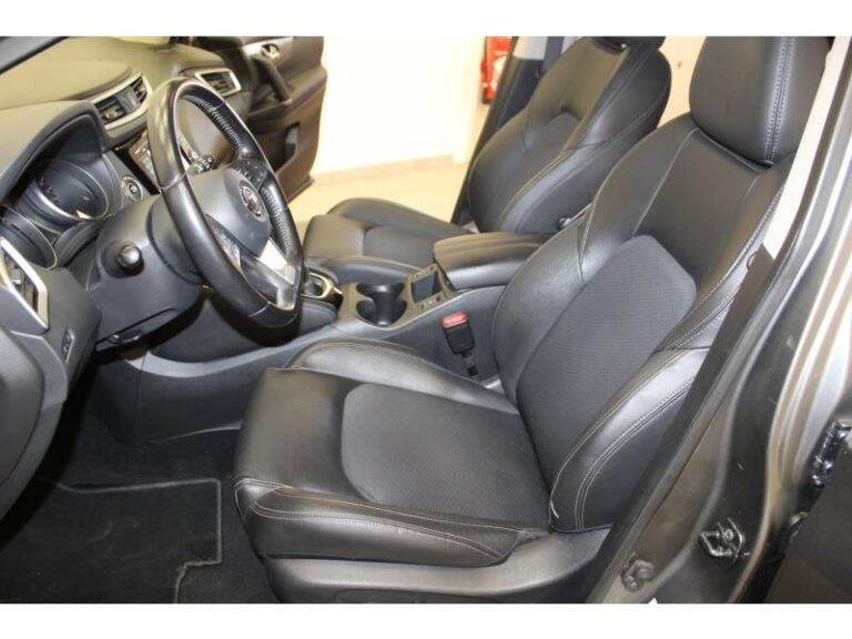 Nissan Qashqai 1.6 dCi 130 Xtronic Tekna - Image 10 (July 7, 2026)