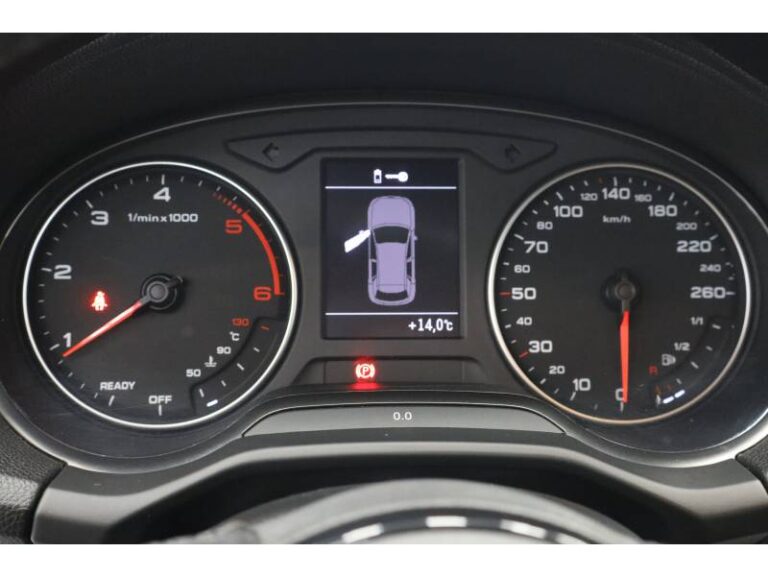 Audi Q2 30 TDI 116 BVM6 Sport - Image 18 (July 7, 2026)