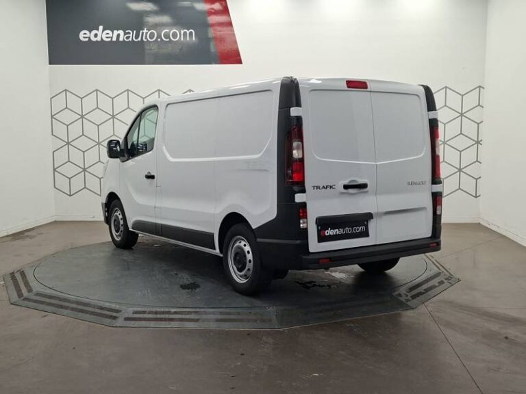 Renault Trafic FGN 2800 KG BLUE DCI 130 CONFORT - Image 03 (July 7, 2026)
