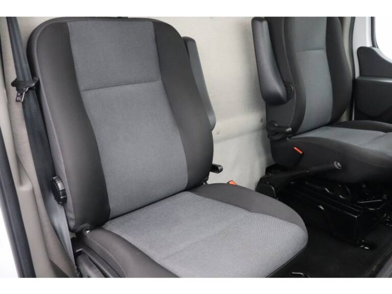 Renault Master FOURGON FGN TRAC F3500 BLUE DCI 135 CONFORT - Image 14 (July 7, 2026)