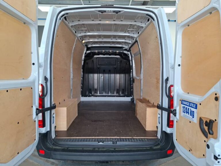 Renault Master FOURGON FGN TRAC F3500 BLUE DCI 135 CONFORT - Image 16 (July 7, 2026)