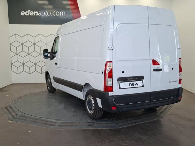 Renault Master FOURGON FGN TRAC F3500 BLUE DCI 135 CONFORT - Image 03 (July 7, 2026)