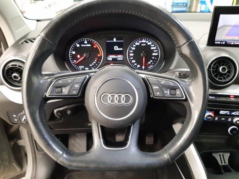 Audi Q2 35 TDI 150 S tronic 7 Quattro Design Luxe - Image 08 (July 7, 2026)