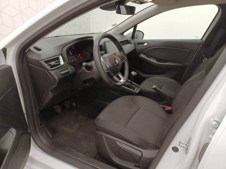 Renault Clio SOCIETE BLUE DCI 100 – 21N BUSINESS REVERSIBLE - Image 06 (July 7, 2026)