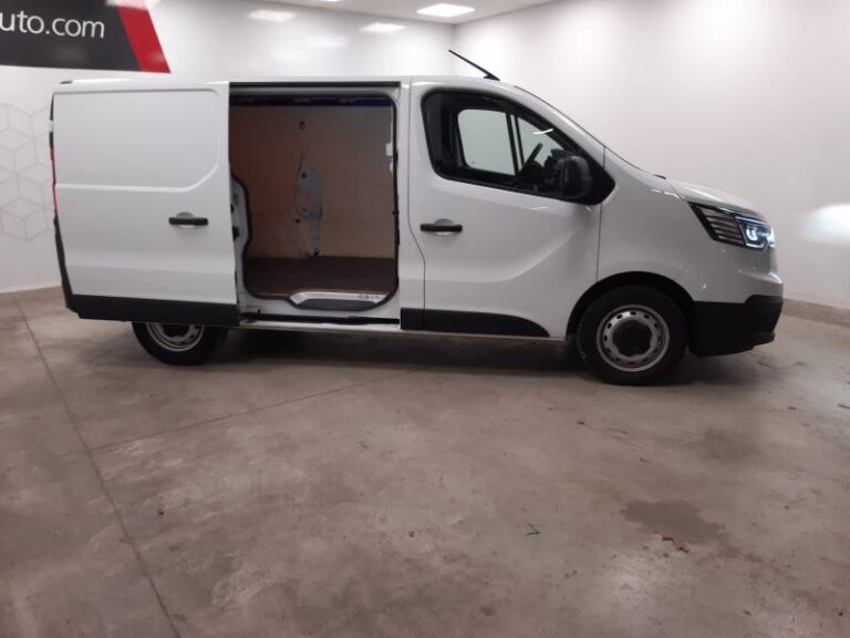 Renault Trafic FGN 3000 KG BLUE DCI 130 CONFORT - Image 07 (July 7, 2026)