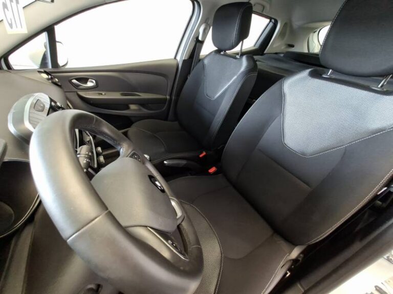 Renault Clio SOCIETE REVERSIBLE DCI 75 ENERGY E6C BUSINESS - Image 18 (July 7, 2026)