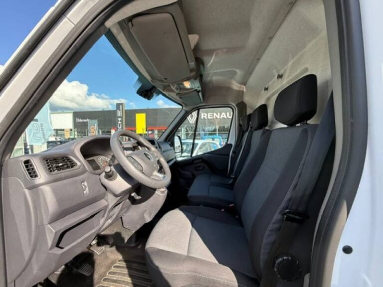Renault Master FOURGON FGN TRAC F3500 BLUE DCI 135 CONFORT - Image 09 (July 7, 2026)