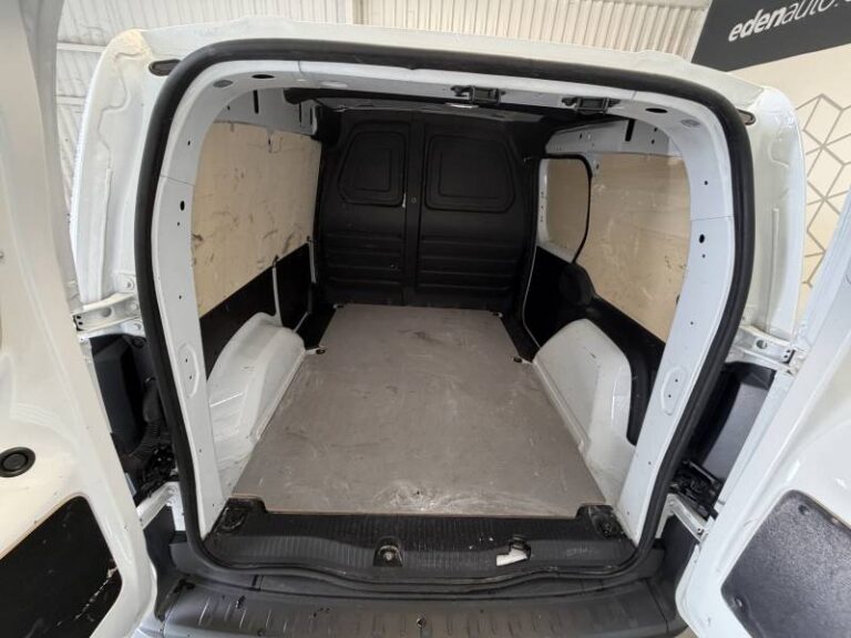 Renault Kangoo Van FG TOLE BLUE DCI 95 L1 GSR2 EXTRA - Image 19 (July 7, 2026)