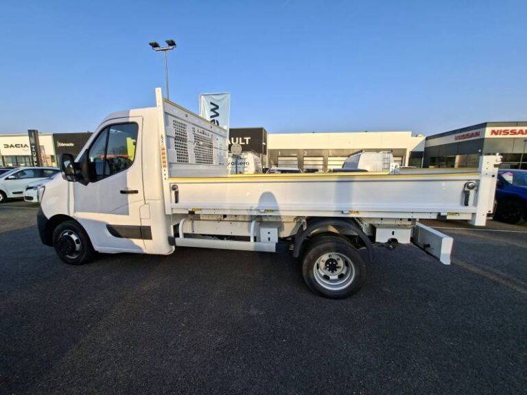 Renault Master FOURGON CC PROP RJ3500 L2 PAFC BLUE DCI 130 EURO VI CONFORT - Image 02 (July 7, 2026)